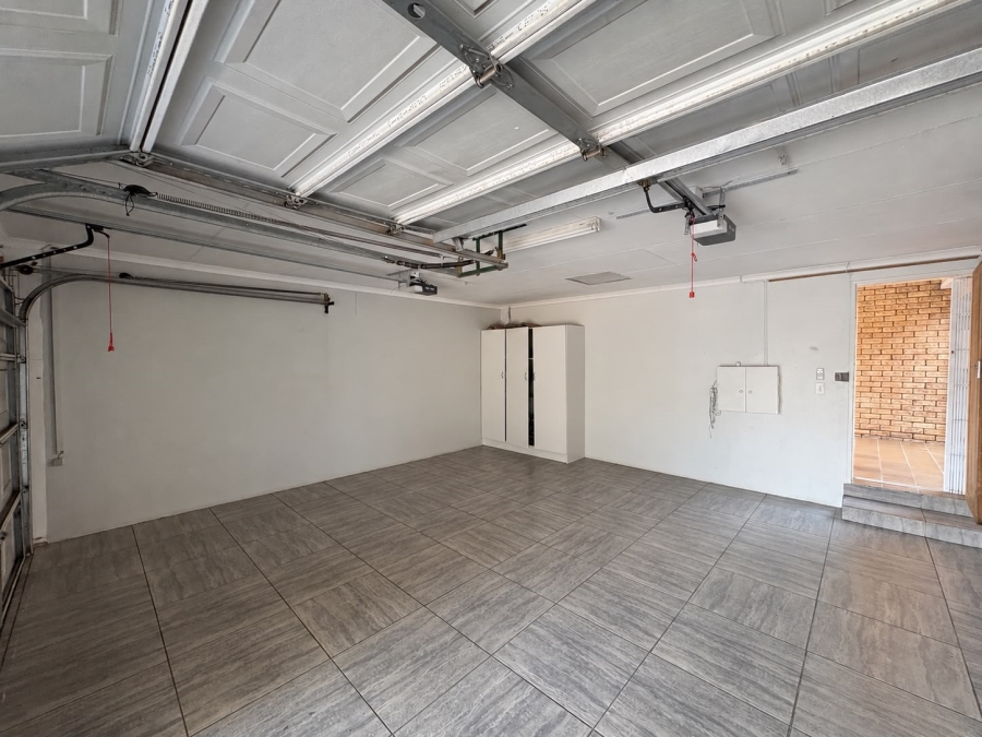 4 Bedroom Property for Sale in Cashan North West